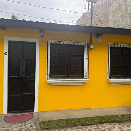 El Rinconcito De La Antigua Apartment Luaran gambar